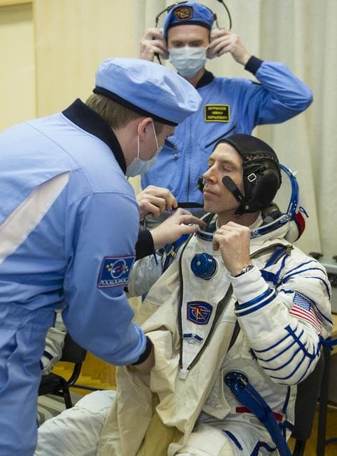 NASA image: Expedition 55 Preflight