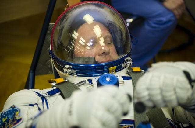 NASA image: Expedition 55 Preflight