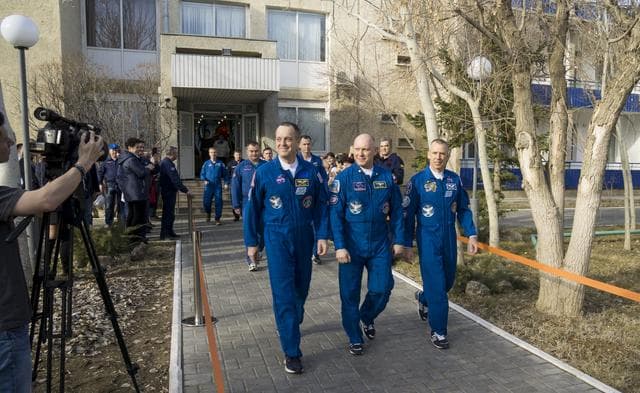 NASA image: Expedition 55 Preflight