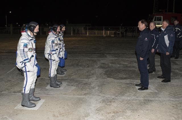 NASA image: Expedition 55 Preflight