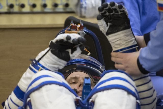 NASA image: Expedition 55 Preflight