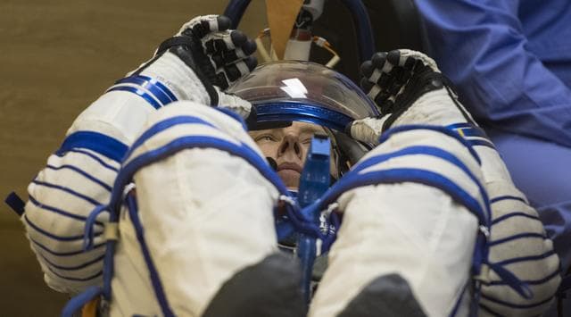NASA image: Expedition 55 Preflight