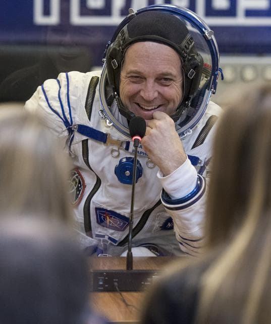 NASA image: Expedition 55 Preflight
