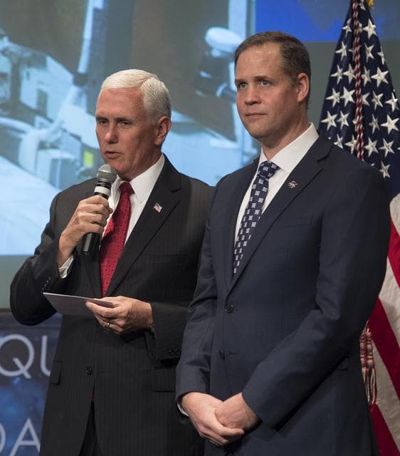 NASA image: Bridenstine Sworn In As NASA Administrator