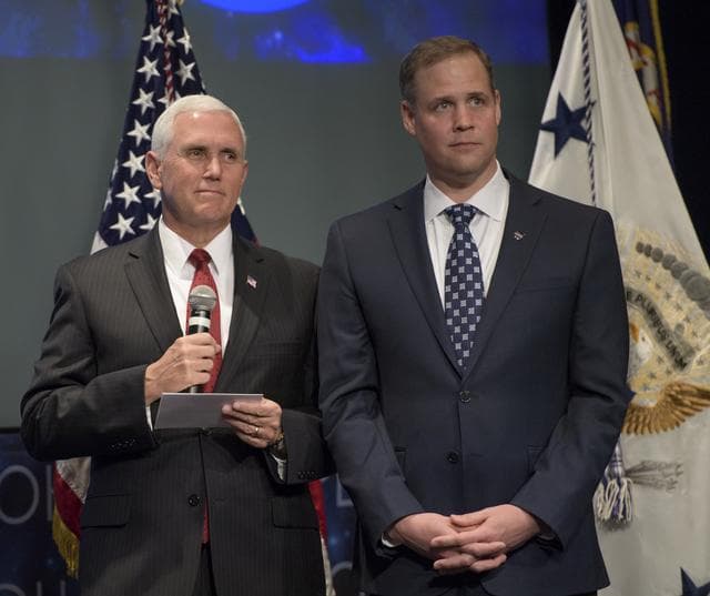 NASA image: Bridenstine Sworn In As NASA Administrator