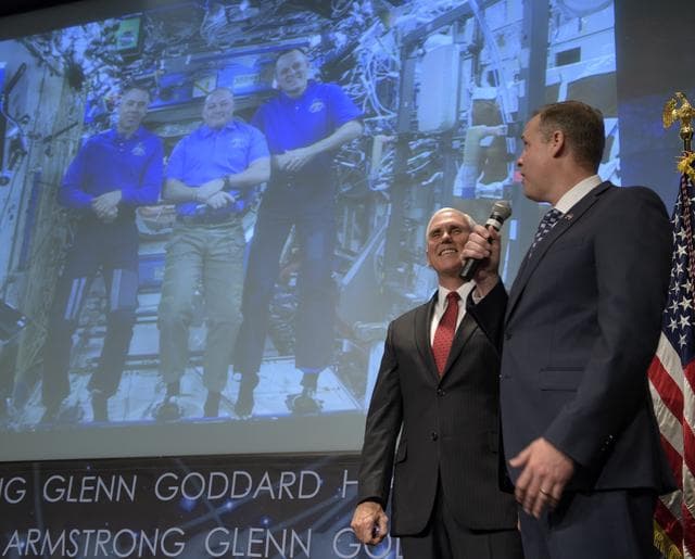 NASA image: Bridenstine Sworn In As NASA Administrator