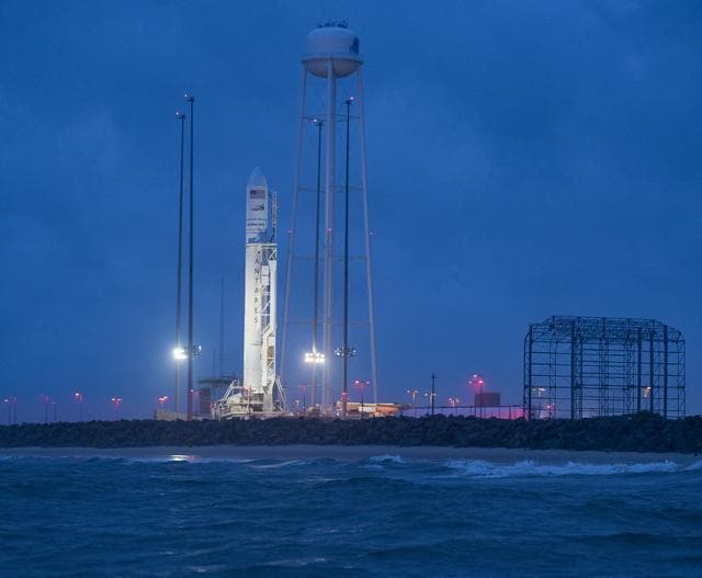 NASA image: Orbital ATK CRS-9 on the Pad