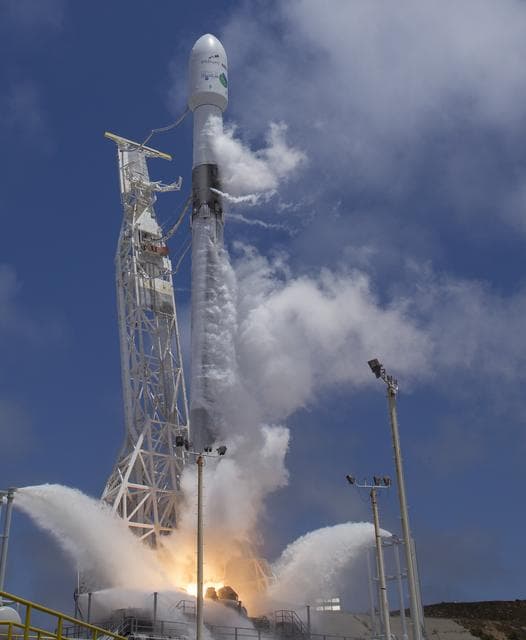 NASA image: GRACE-FO Launch