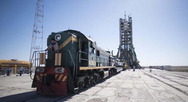 NASA image: Expedition 56 Soyuz Rollout