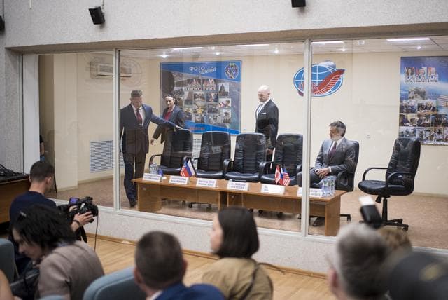NASA image: Expedition 56 State Commission