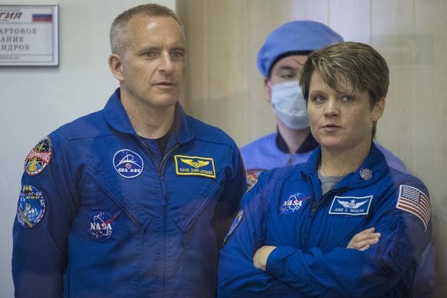 NASA image: Expedition 56 Preflight