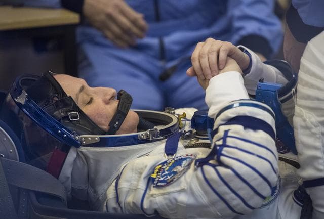 NASA image: Expedition 56 Preflight