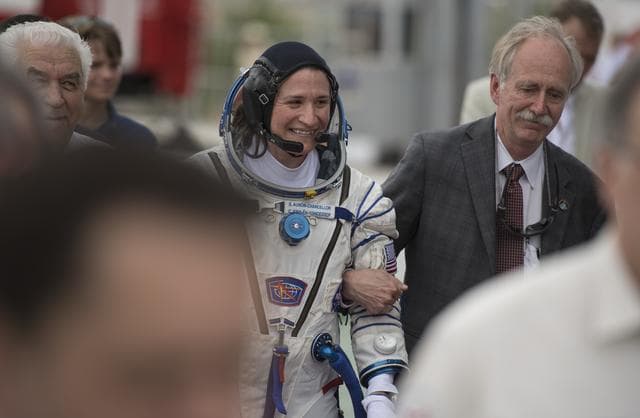 NASA image: Expedition 56 Preflight