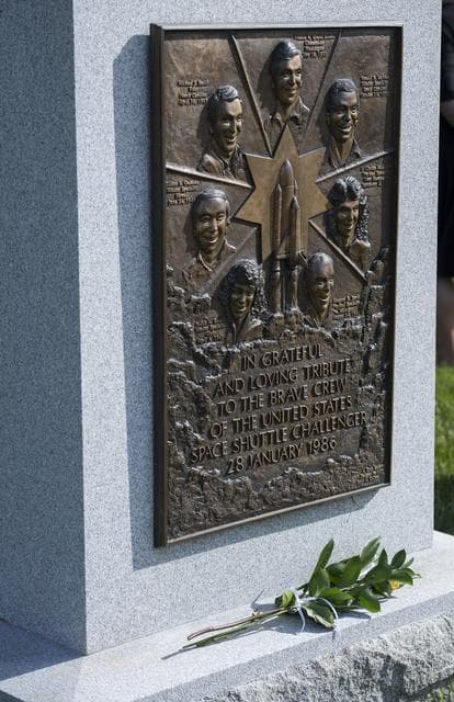 NASA image: Astronauts Vande Hei and Acaba at the Arlington National Cemeter