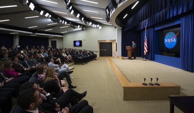 NASA image: Admin. Bridenstine at Face to Face with Our Future Event