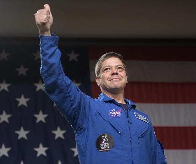 NASA image: Crews to Fly Commercial Spacecraft Announced