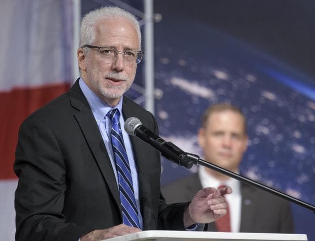 NASA image: Crews to Fly Commercial Spacecraft Announced