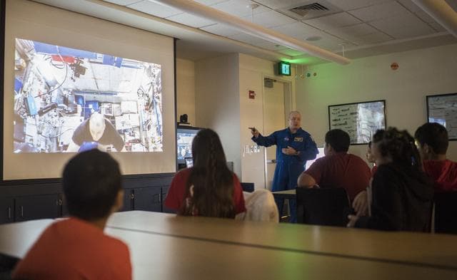 NASA image: Astronaut Tingle at Udvar-Hazy Center