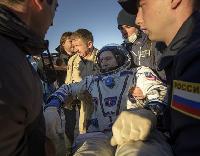 NASA image: Expedition 56 Soyuz MS-08 Landing
