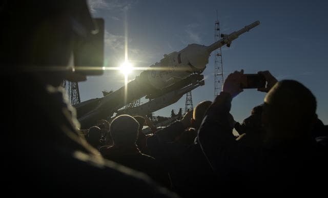 NASA image: Expedition 57 Soyuz Rollout