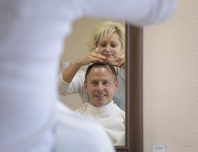 NASA image: Expedition 57 Crew Haircuts