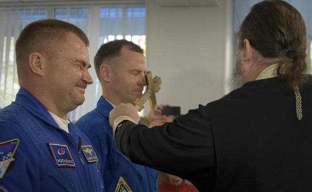 Expedition 57 Preflight