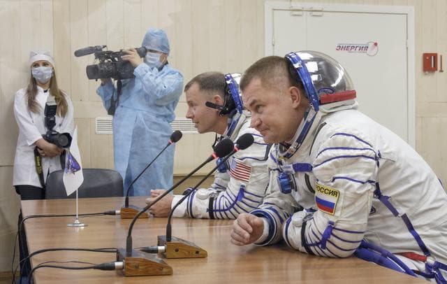 NASA image: Expedition 57 Preflight
