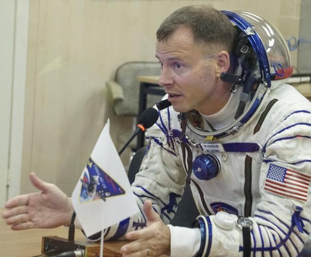 NASA image: Expedition 57 Preflight