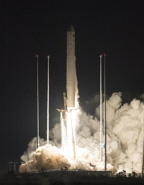 NASA image: Northrop Grumman Antares CRS-10 Launch