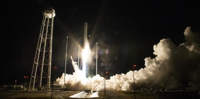 NASA image: Northrop Grumman Antares CRS-10 Launch
