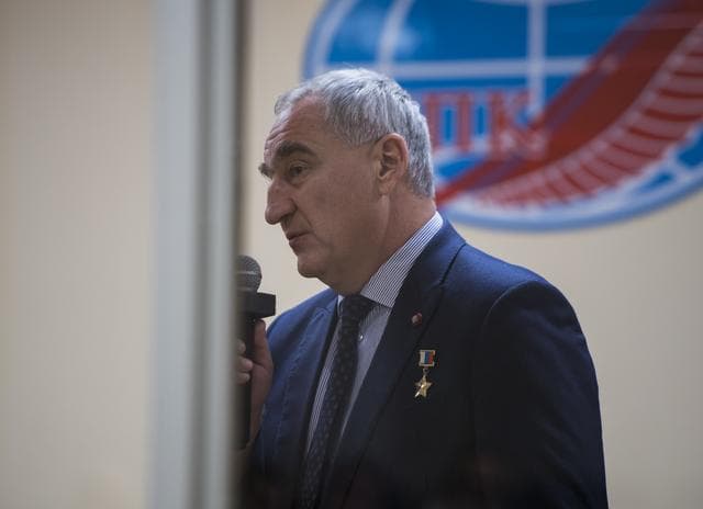NASA image: Expedition 58 State Commission Meeting
