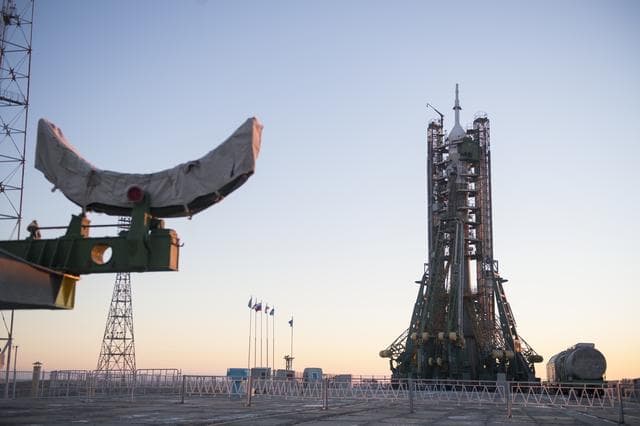 NASA image: Expedition 58 Preflight