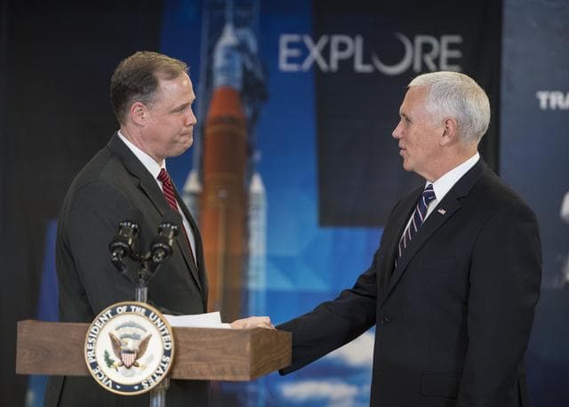 NASA image: Vice President Meets with NASA Employees