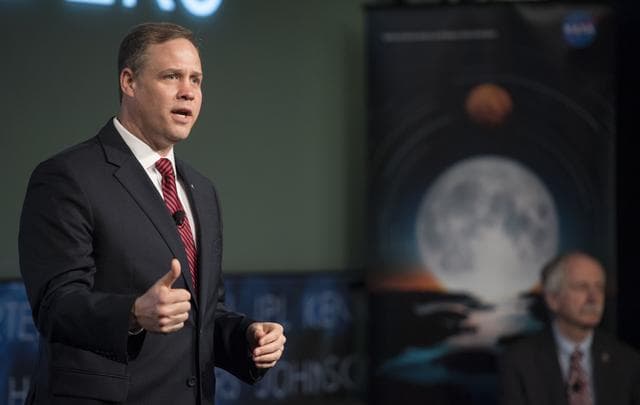 NASA image: Industry Forum on Lunar Exploration Plans