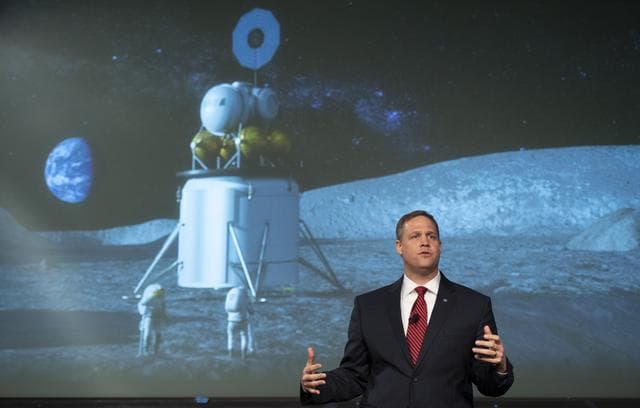 NASA image: Industry Forum on Lunar Exploration Plans