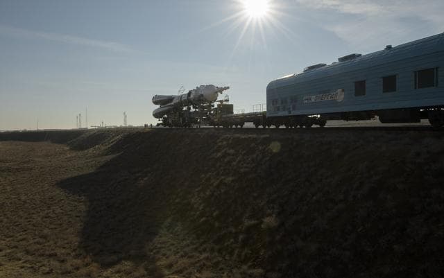 NASA image: Expedition 59 Soyuz Rollout