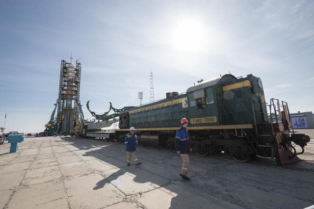 NASA image: Expedition 59 Soyuz Rollout