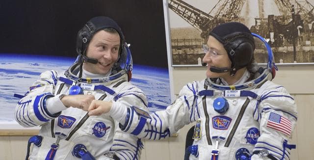 NASA image: Expedition 59 Preflight