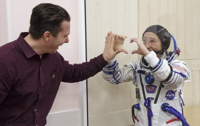 NASA image: Expedition 59 Preflight