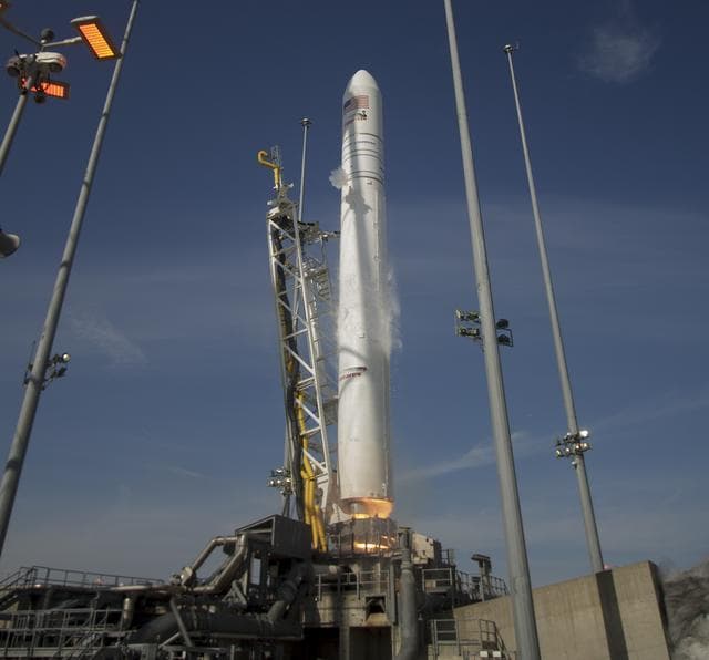 NASA image: Northrop Grumman Antares CRS-11 Launch