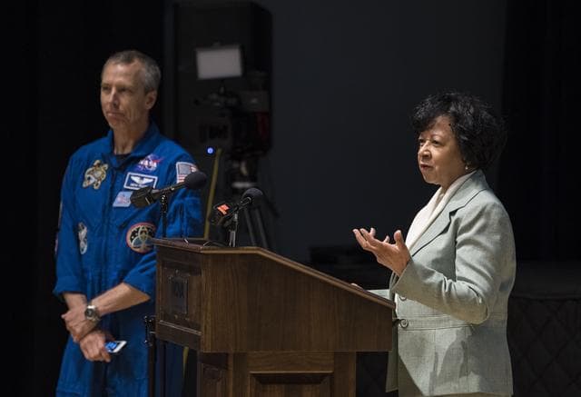 NASA image: Astronaut Drew Feustel Visits NOVA Community College