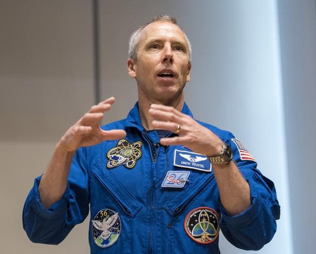 NASA image: Astronaut Drew Feustel Visits NOVA Community College