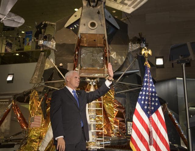 NASA image: Premiere "Apollo 11: First Steps Edition"
