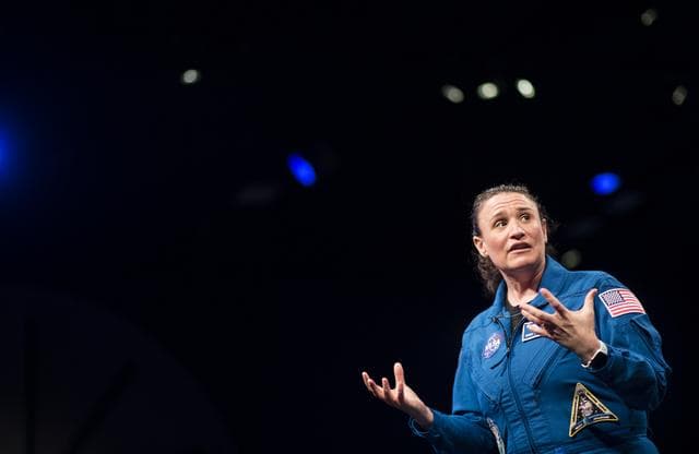 NASA image: Astronaut Auñón-Chancellor at NASM
