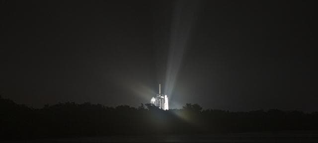 NASA image: SpaceX Falcon Heavy DoD STP-2 Launch