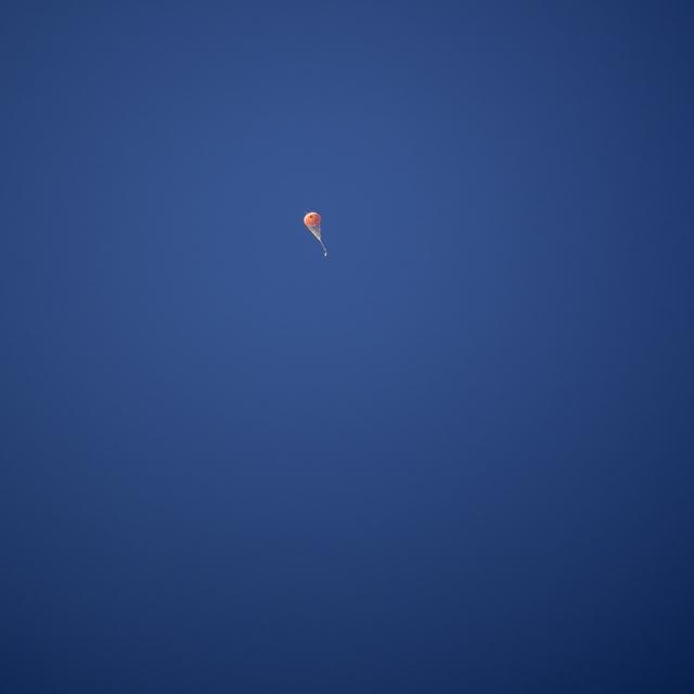 NASA image: Expedition 59 Soyuz MS-11 Landing