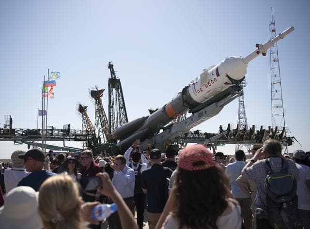 NASA image: Expedition 60 Soyuz Rollout