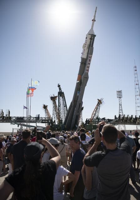 NASA image: Expedition 60 Soyuz Rollout