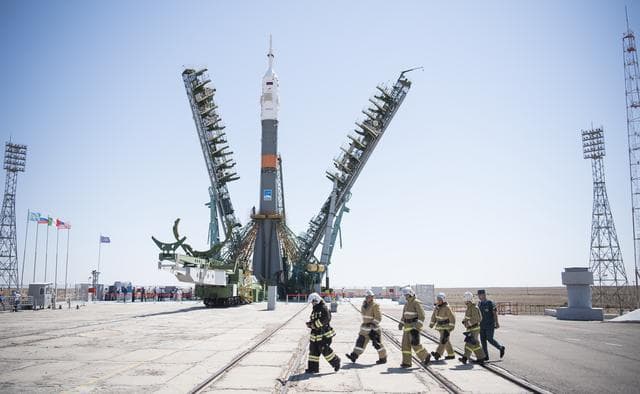NASA image: Expedition 60 Soyuz Rollout