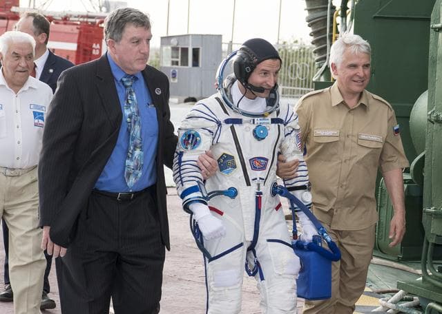 NASA image: Expedition 60 Preflight